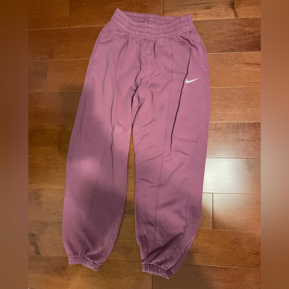 purple nike joggers